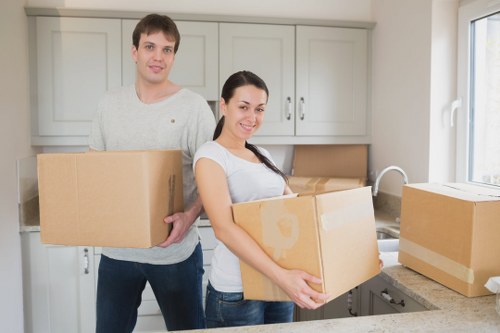 Local moving team handling access challenges in Islington